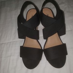 7.5 Black strapped wedges